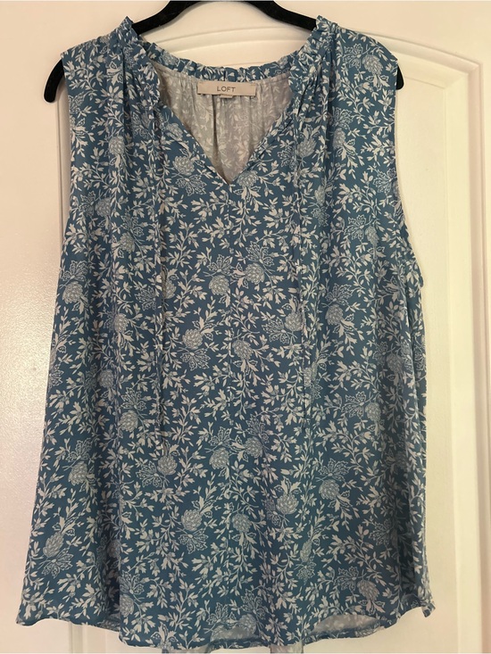 LOFT Tops - LOFT Blue and White Floral V-Neck Sleeveless Blouse